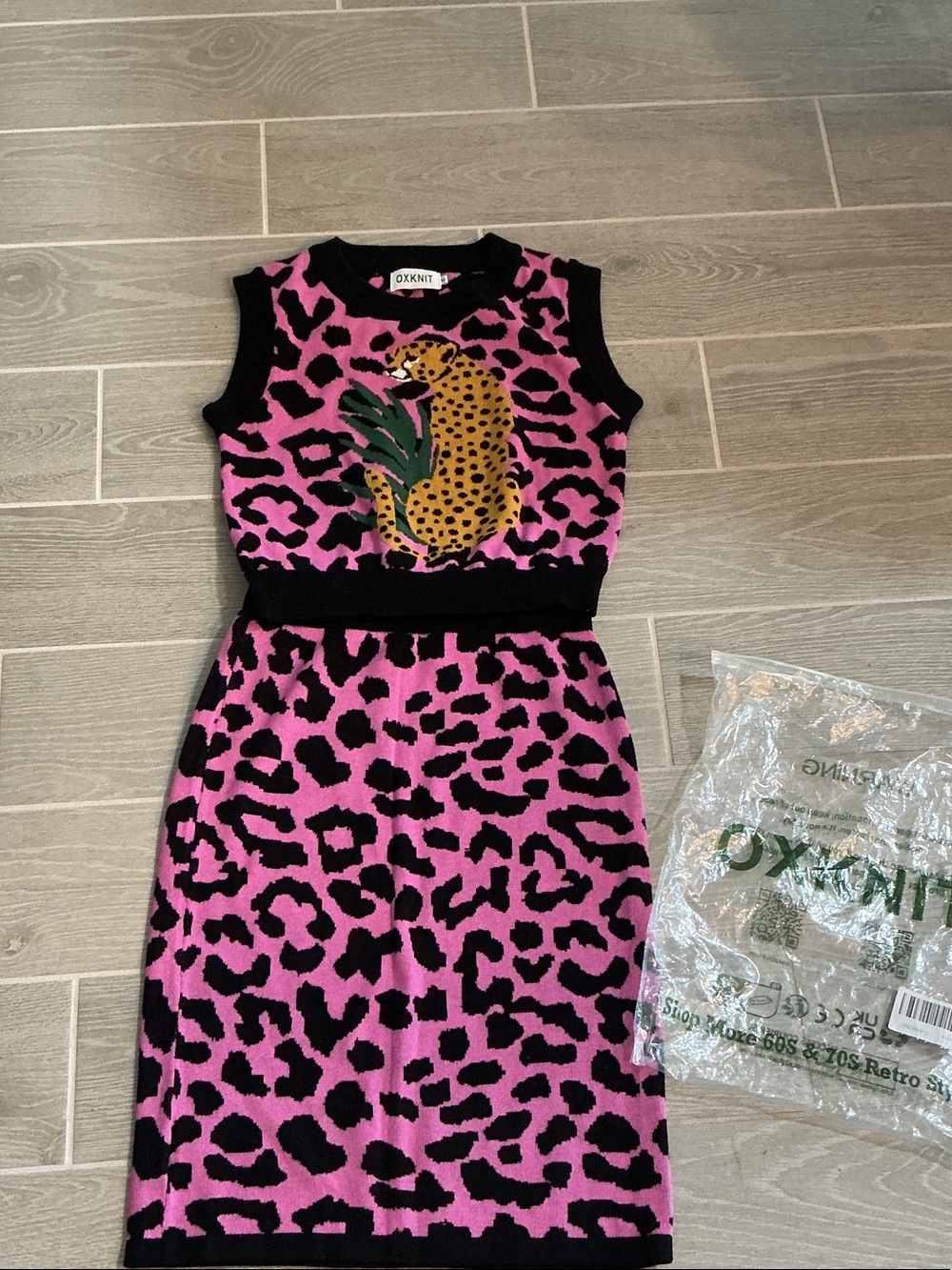 OXKNIT Retro Pink & Black Leopard Knit Yellow Cheetah Motif Vest Skirt Set Sz M